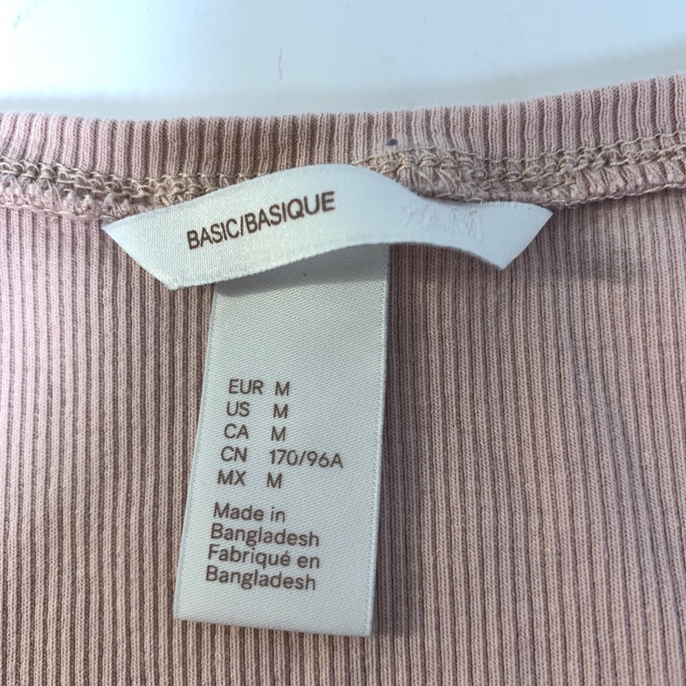 H&M Basic Ribbed Tank (2 Available) - Picture 4 of 14